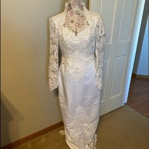 Wedding dress